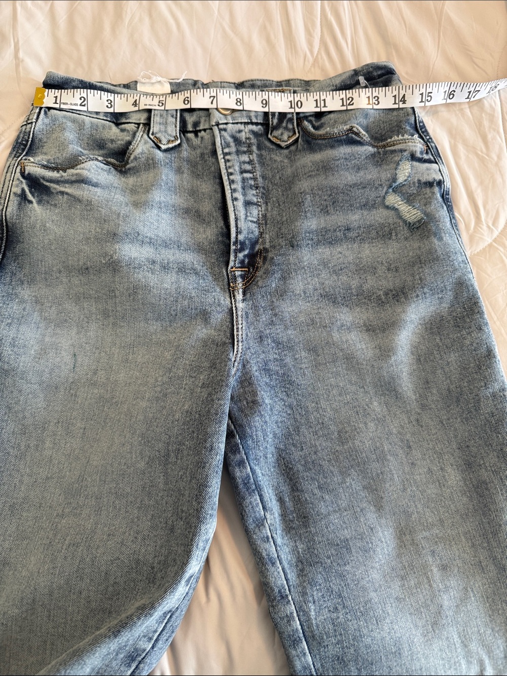 Good American Light Wash Blue Boot Cut Jeans - Picture 4 of 5